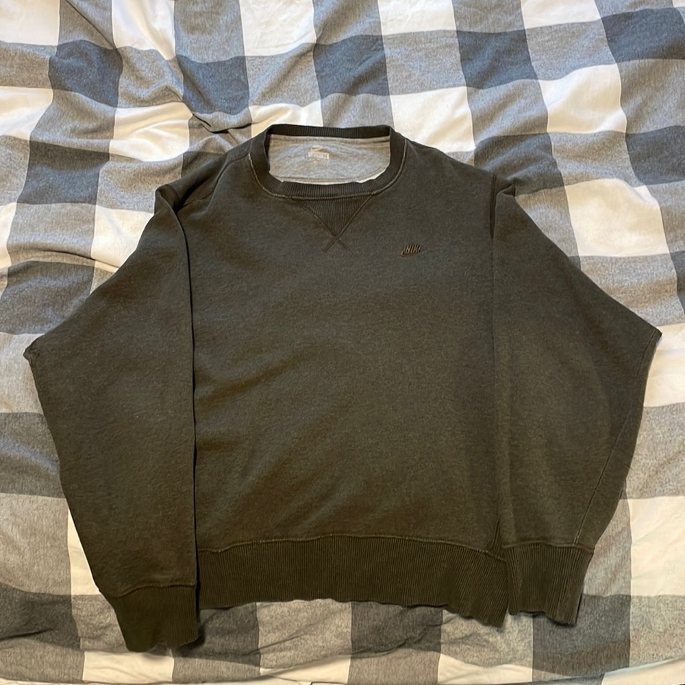 Vintage Nike crewneck sweater